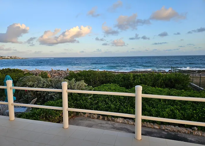 A4 Sea Side View